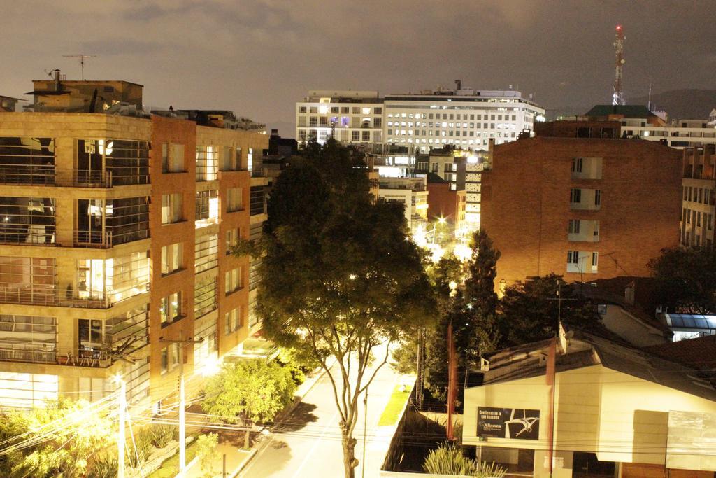 Suites Casa 95 Bogota Exterior photo